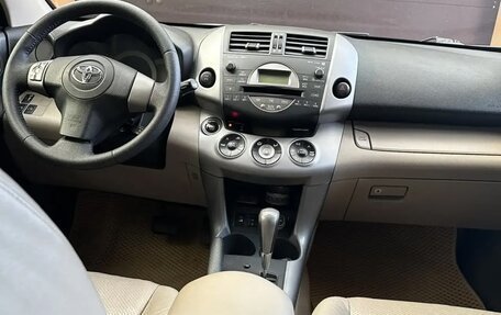 Toyota RAV4, 2007 год, 1 300 000 рублей, 3 фотография