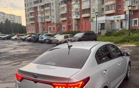 KIA Rio IV, 2020 год, 1 380 000 рублей, 3 фотография