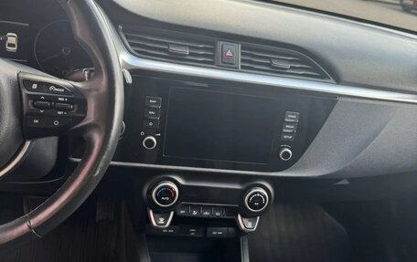 KIA Rio IV, 2021 год, 2 100 000 рублей, 8 фотография