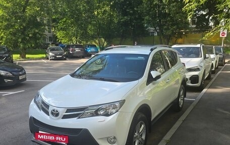 Toyota RAV4, 2014 год, 1 850 000 рублей, 8 фотография