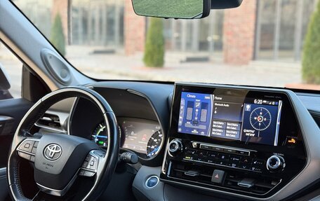 Toyota Highlander, 2020 год, 4 800 000 рублей, 6 фотография