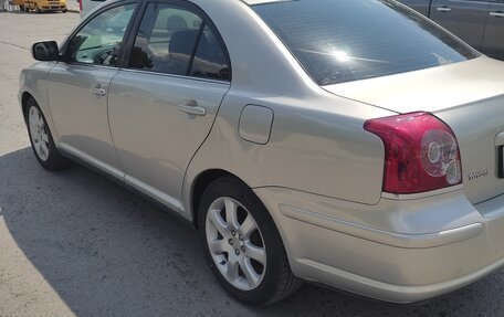 Toyota Avensis III рестайлинг, 2006 год, 680 000 рублей, 7 фотография