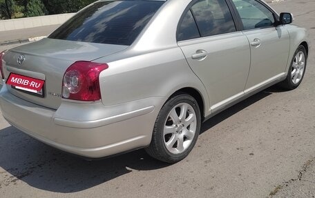 Toyota Avensis III рестайлинг, 2006 год, 680 000 рублей, 6 фотография