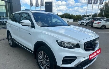 Geely Atlas, 2022 год, 1 979 000 рублей, 3 фотография