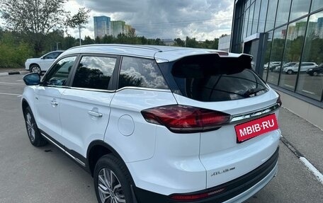 Geely Atlas, 2022 год, 1 979 000 рублей, 7 фотография