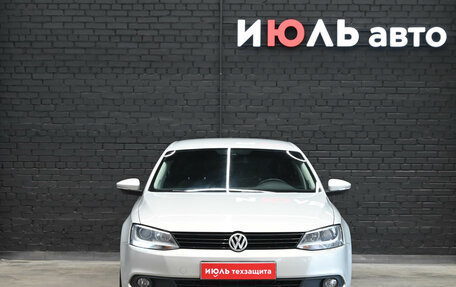 Volkswagen Jetta VI, 2014 год, 1 000 000 рублей, 2 фотография