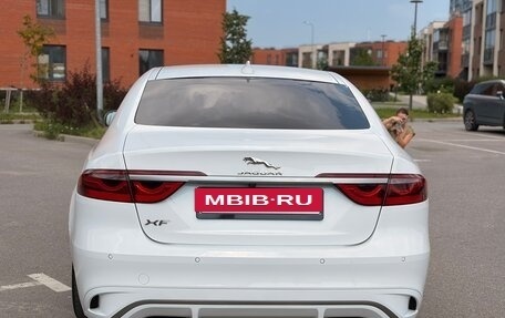 Jaguar XF II, 2022 год, 6 300 000 рублей, 5 фотография