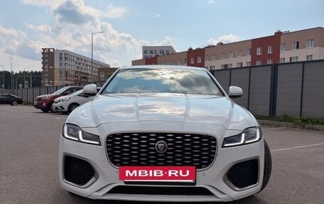 Jaguar XF II, 2022 год, 6 300 000 рублей, 4 фотография