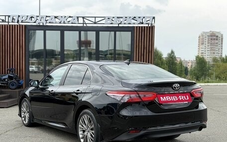 Toyota Camry, 2020 год, 2 760 000 рублей, 5 фотография