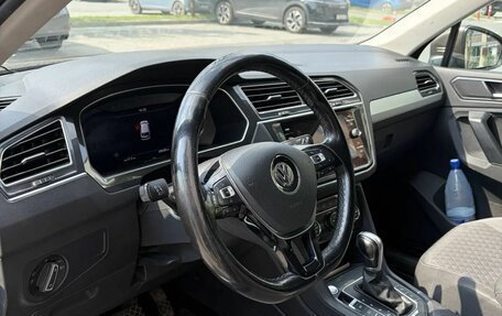 Volkswagen Tiguan II, 2017 год, 2 500 000 рублей, 8 фотография