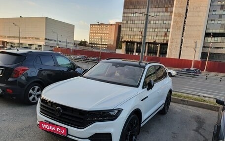 Volkswagen Touareg III, 2020 год, 8 500 000 рублей, 38 фотография
