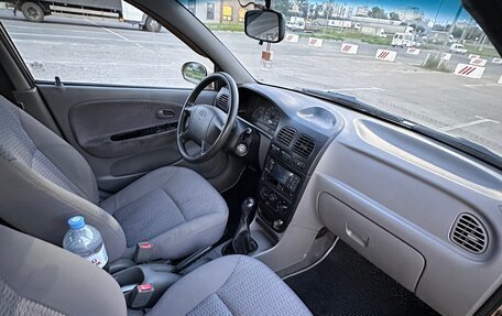 KIA Rio II, 2002 год, 200 000 рублей, 9 фотография