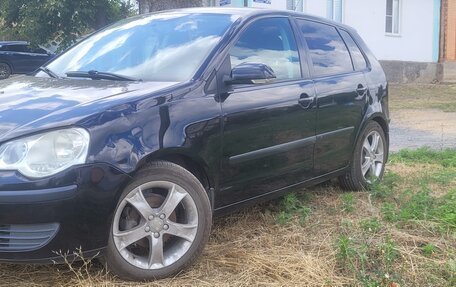 Volkswagen Polo IV рестайлинг, 2005 год, 390 000 рублей, 2 фотография