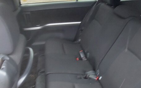 Toyota ISis I, 2011 год, 1 400 000 рублей, 8 фотография