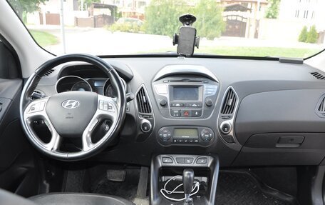 Hyundai ix35 I рестайлинг, 2014 год, 1 350 000 рублей, 10 фотография