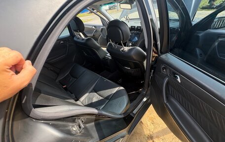 Mercedes-Benz C-Класс, 2004 год, 570 000 рублей, 5 фотография