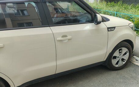 KIA Soul II рестайлинг, 2014 год, 850 000 рублей, 5 фотография