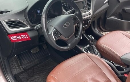 Hyundai Solaris II рестайлинг, 2018 год, 850 000 рублей, 14 фотография