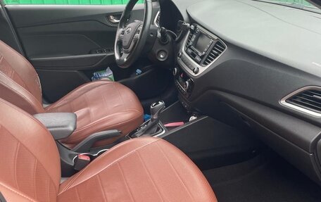Hyundai Solaris II рестайлинг, 2018 год, 850 000 рублей, 15 фотография