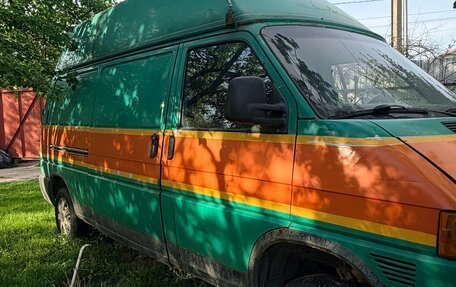Volkswagen Transporter T4, 1996 год, 650 000 рублей, 2 фотография