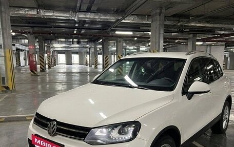 Volkswagen Touareg III, 2011 год, 1 900 000 рублей, 3 фотография