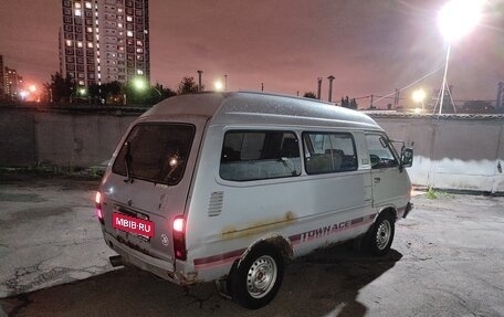 Toyota Town Ace I, 1981 год, 180 000 рублей, 5 фотография