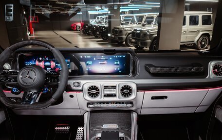Mercedes-Benz G-Класс AMG, 2026 год, 34 000 000 рублей, 2 фотография