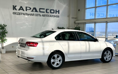 Volkswagen Jetta VI, 2015 год, 950 000 рублей, 2 фотография