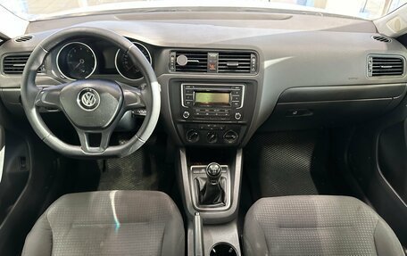 Volkswagen Jetta VI, 2015 год, 950 000 рублей, 8 фотография