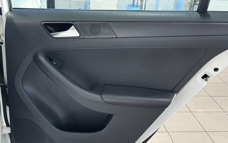 Volkswagen Jetta VI, 2015 год, 950 000 рублей, 17 фотография