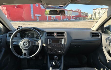 Volkswagen Jetta VI, 2014 год, 870 000 рублей, 5 фотография