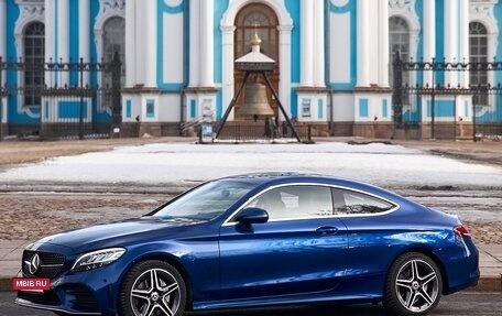 Mercedes-Benz C-Класс, 2018 год, 3 050 000 рублей, 13 фотография