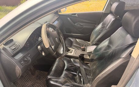 Volkswagen Passat B6, 2005 год, 340 000 рублей, 6 фотография