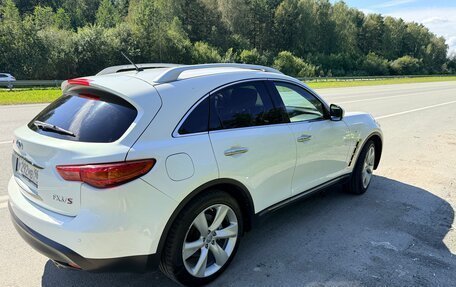 Infiniti FX II, 2012 год, 2 070 000 рублей, 5 фотография