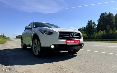 Infiniti FX II, 2012 год, 2 070 000 рублей, 6 фотография