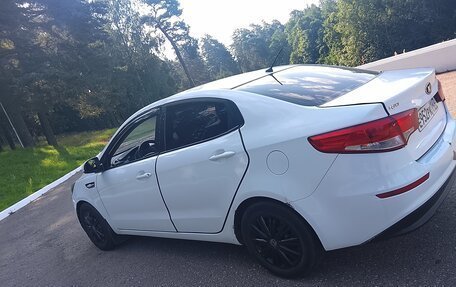 KIA Rio III рестайлинг, 2015 год, 400 000 рублей, 10 фотография