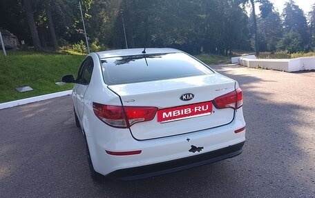 KIA Rio III рестайлинг, 2015 год, 400 000 рублей, 11 фотография
