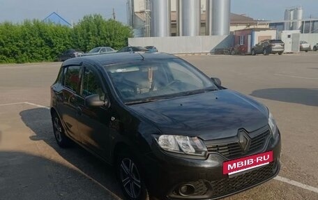 Renault Sandero II рестайлинг, 2015 год, 615 000 рублей, 2 фотография