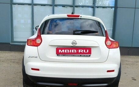 Nissan Juke II, 2014 год, 910 000 рублей, 8 фотография
