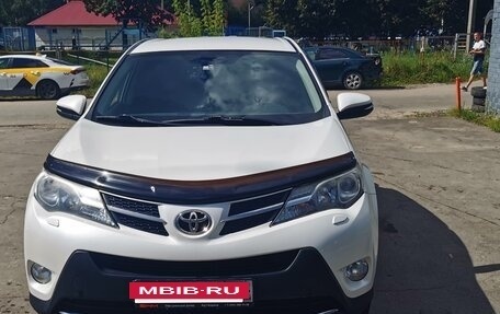 Toyota RAV4, 2013 год, 1 550 000 рублей, 16 фотография