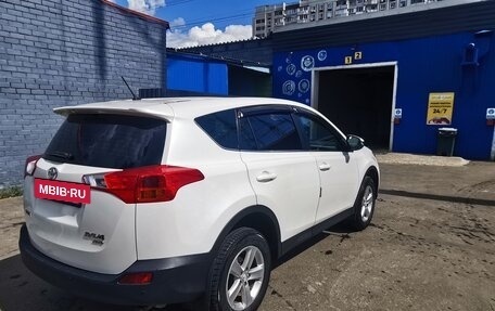 Toyota RAV4, 2013 год, 1 550 000 рублей, 9 фотография