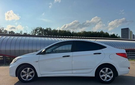 Hyundai Solaris II рестайлинг, 2012 год, 555 000 рублей, 3 фотография