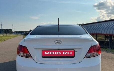 Hyundai Solaris II рестайлинг, 2012 год, 555 000 рублей, 4 фотография