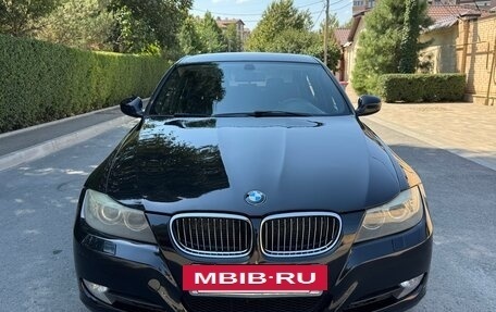 BMW 3 серия, 2010 год, 950 000 рублей, 2 фотография
