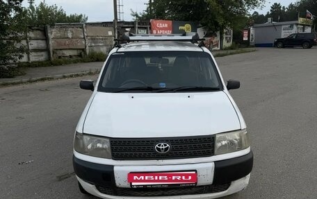 Toyota Probox I, 2004 год, 265 000 рублей, 6 фотография