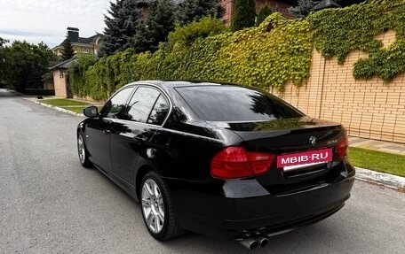 BMW 3 серия, 2010 год, 950 000 рублей, 30 фотография
