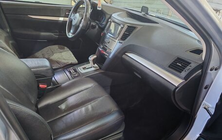 Subaru Outback IV рестайлинг, 2013 год, 1 895 000 рублей, 15 фотография