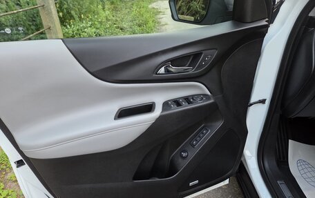 Chevrolet Equinox III, 2017 год, 1 690 000 рублей, 14 фотография