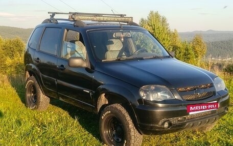 Chevrolet Niva I рестайлинг, 2003 год, 330 000 рублей, 5 фотография