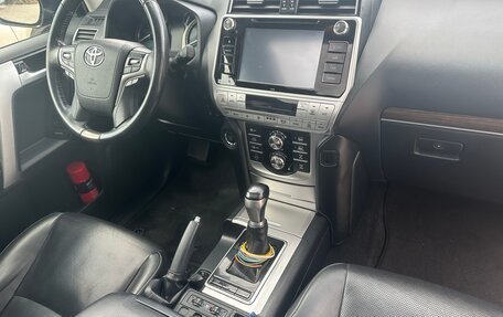 Toyota Land Cruiser Prado 150 рестайлинг 2, 2020 год, 6 000 000 рублей, 7 фотография